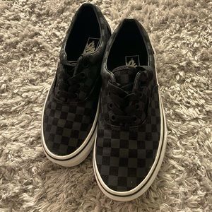 Checkerboard Vans Grade-school